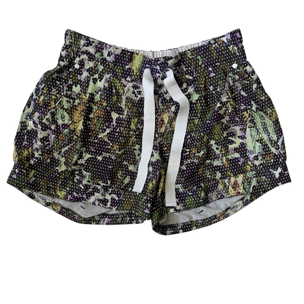 Lululemon Women's Printed Shorts